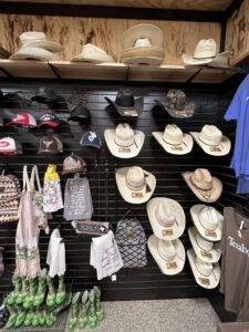 JS Farm and Ranch Winnie Feed Store Country Work Clothes 3