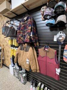 JS Farm and Ranch Winnie Feed Store Country Work Clothes 4