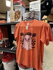 JS Farm and Ranch Winnie Feed Store Country Work Clothes Halloween Shirt 4