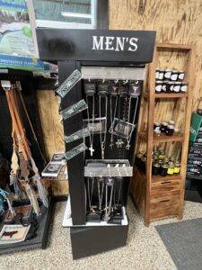 JS Farm and Ranch Winnie Feed Store Country Work Clothes Leather Wallet Gifts 3 Silver Cross Jewelry